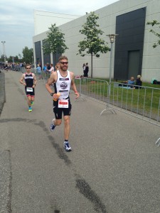 Jens kæmpede med mavesmerter, men kørte i klar PR i Herning/Billund.
