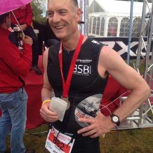 Dennis gennemførte sin første Ironman - og kunne ugen efter kalde sig for Ægtemand. Stort tillykke !