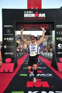 Copenhagen Ironman Teddy i mål i suveræn stil i tiden 10.32.